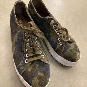 Camo Superga Slip-Ons